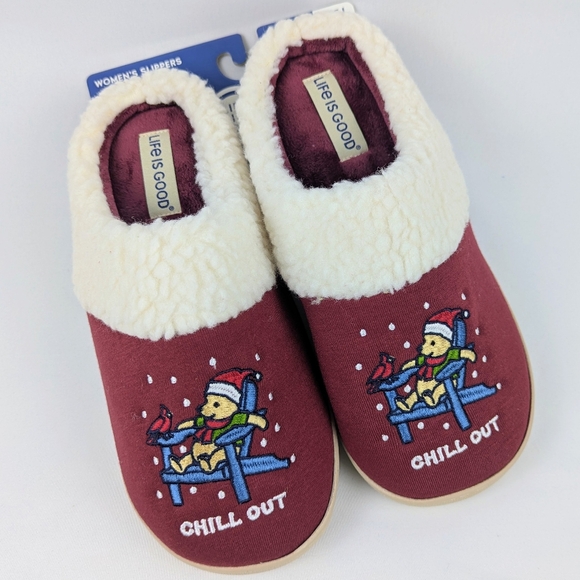 Life Is Good Shoes - Life Is Good Slippers Winter Snow Bear Cardinal Embroidered Red M (7-8) NWT